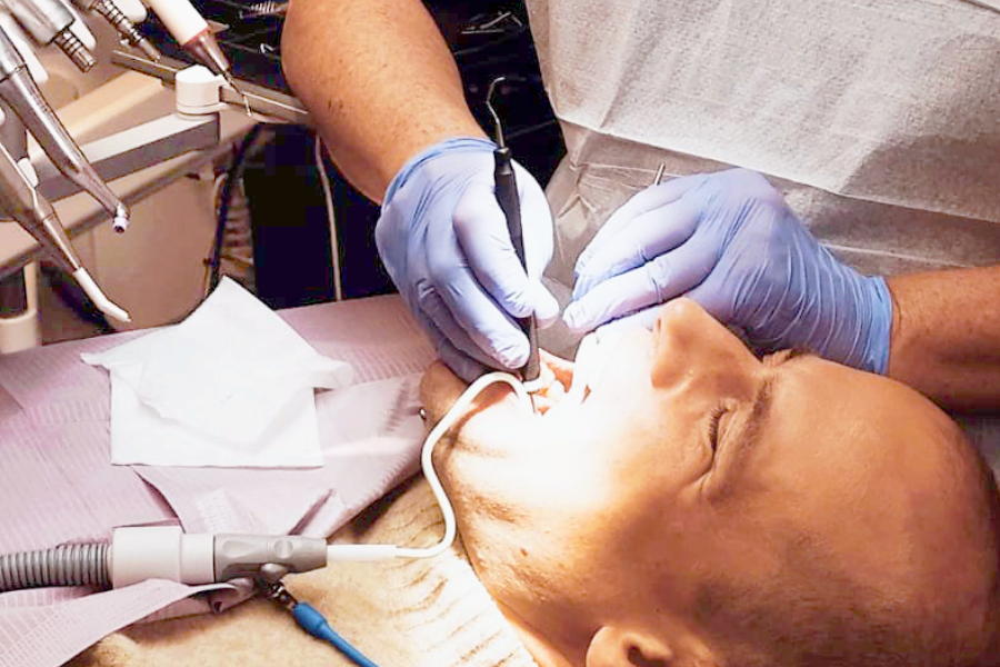 Startsida Besök tandhygienisten och ge dig själv bästa förutsättningarna för ett friskt leende